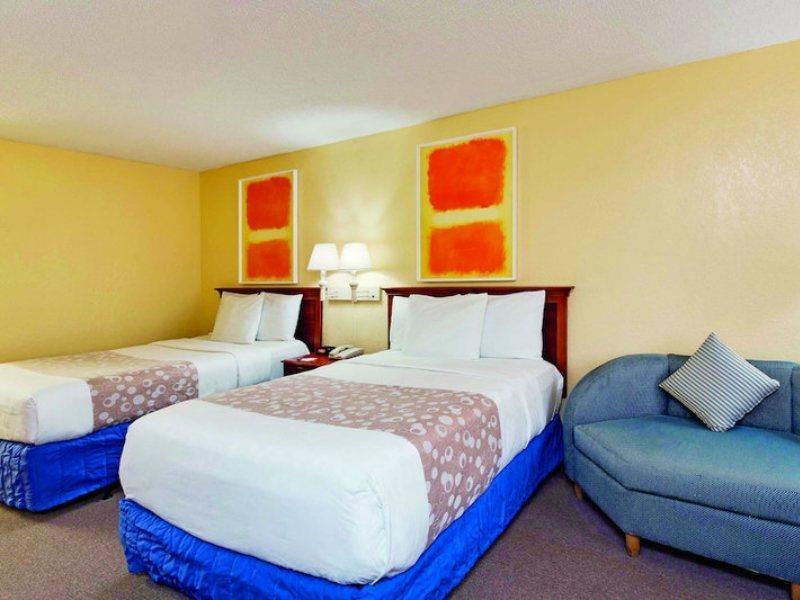 La Quinta Inn By Wyndham West Palm Beach - Florida Turnpike Exterior foto