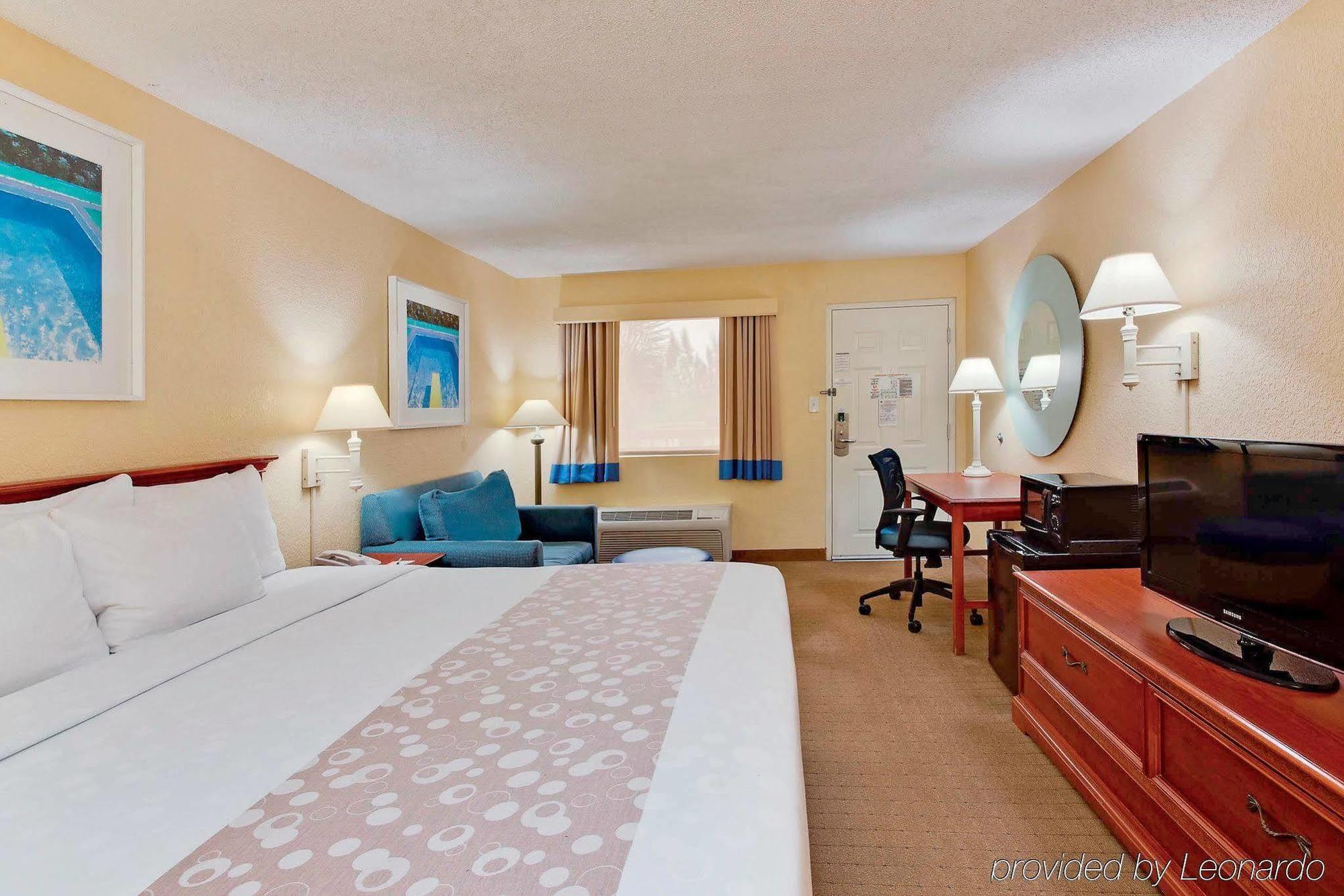 La Quinta Inn By Wyndham West Palm Beach - Florida Turnpike Exterior foto